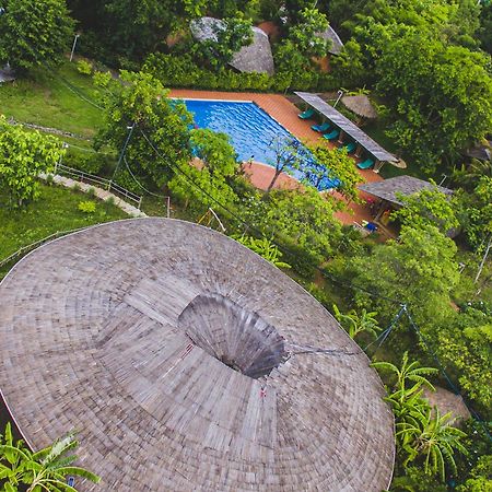 Hanchey Bamboo Resort Kampong Cham Bagian luar foto