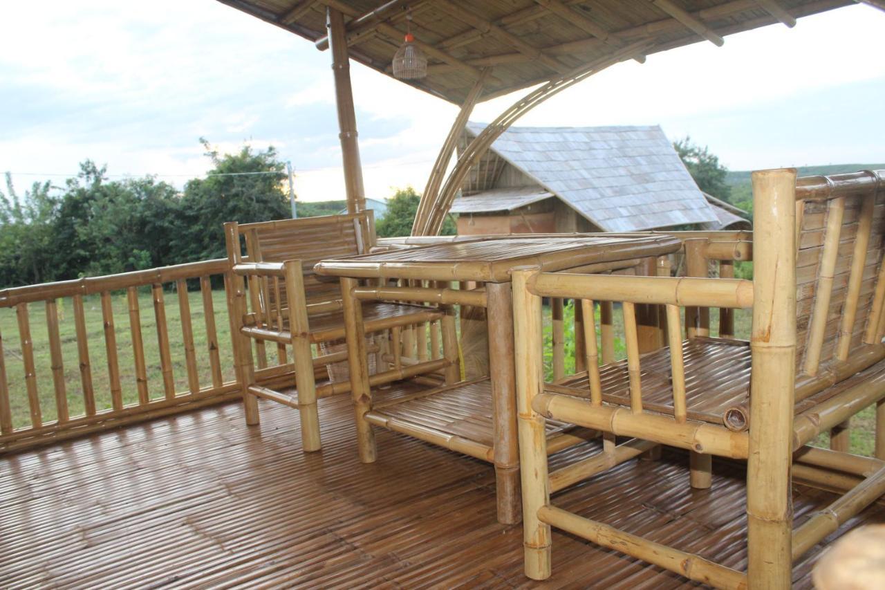 Hanchey Bamboo Resort Kampong Cham Bagian luar foto