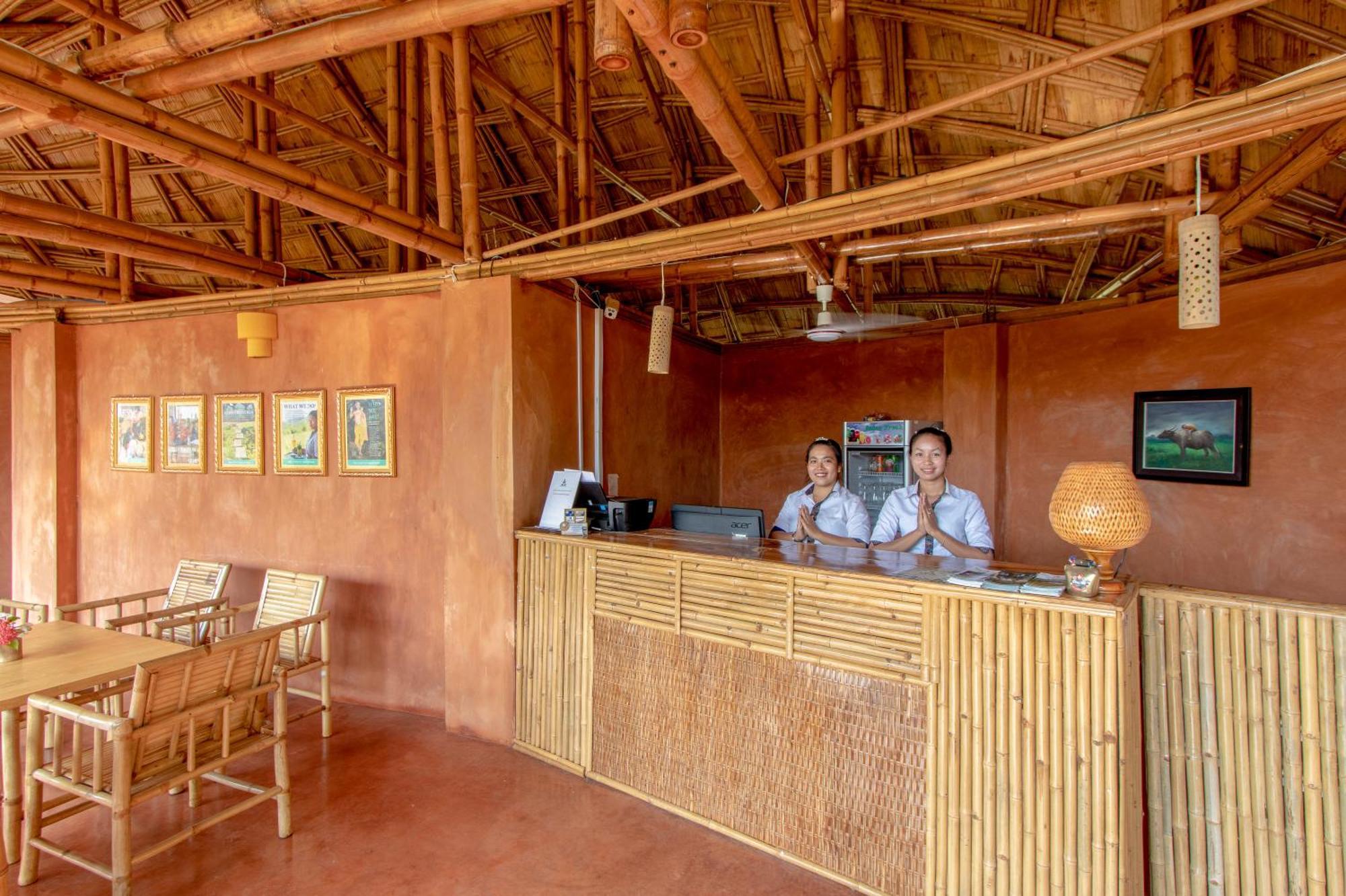 Hanchey Bamboo Resort Kampong Cham Bagian luar foto