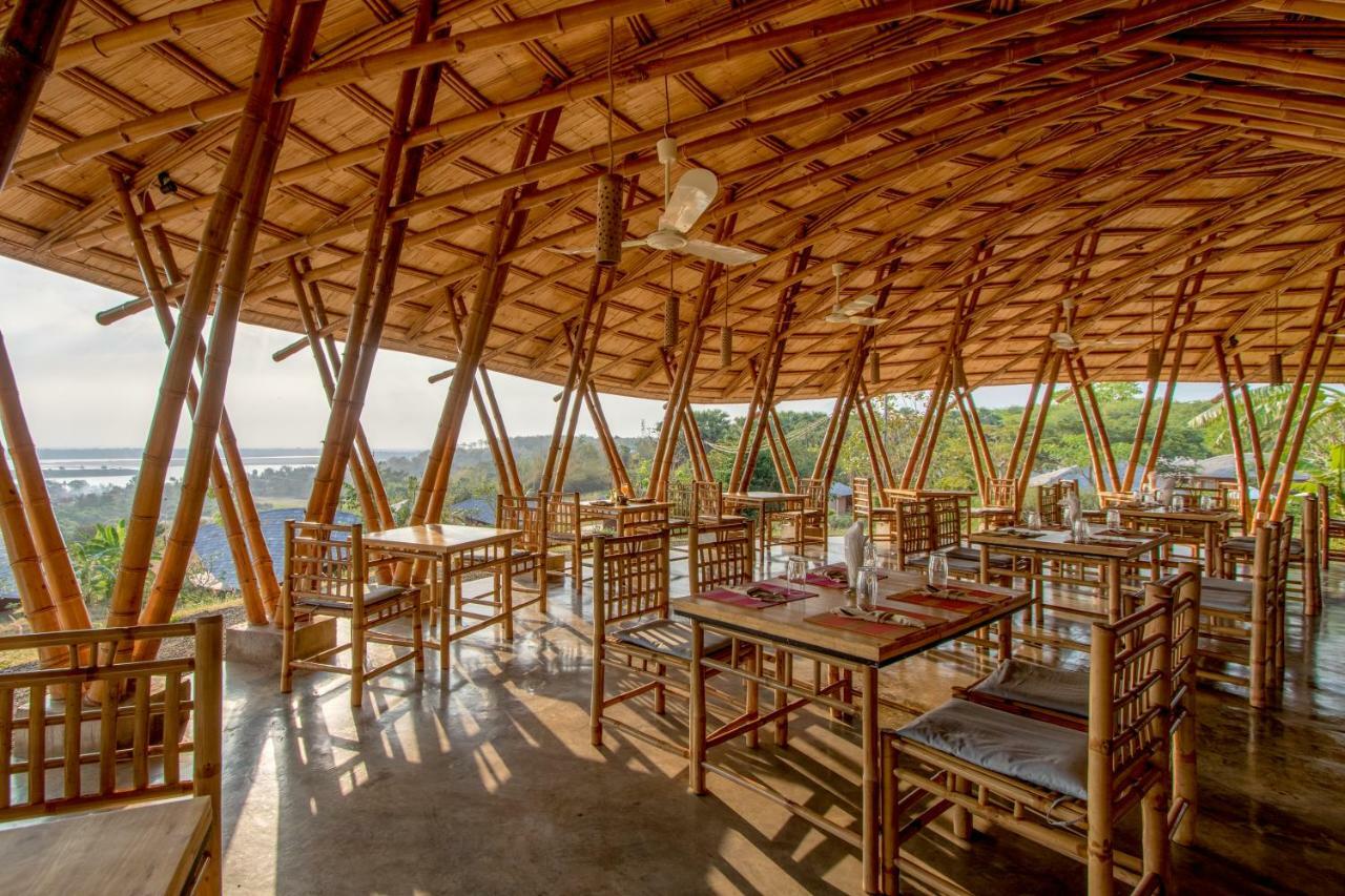 Hanchey Bamboo Resort Kampong Cham Bagian luar foto