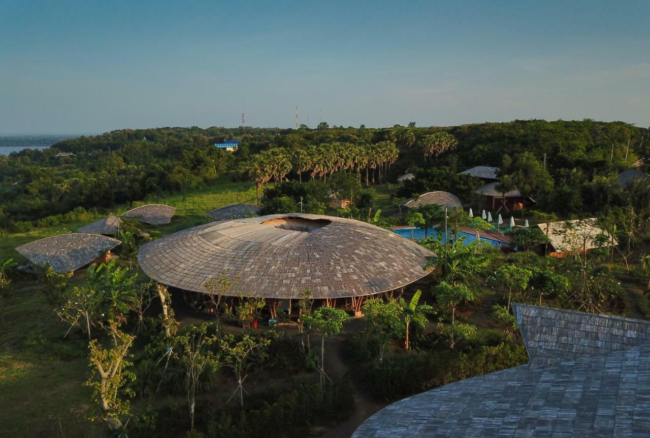 Hanchey Bamboo Resort Kampong Cham Bagian luar foto