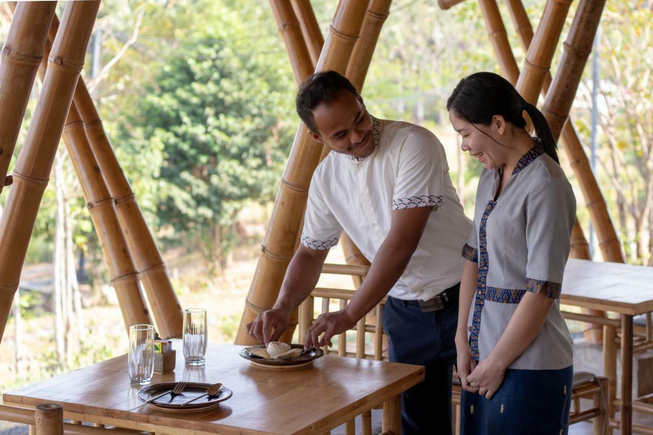 Hanchey Bamboo Resort Kampong Cham Bagian luar foto